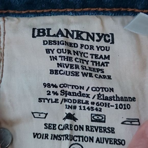 Blank NYC distressed crop jean Sz 26 Relaxed fit - Picture 6 of 6